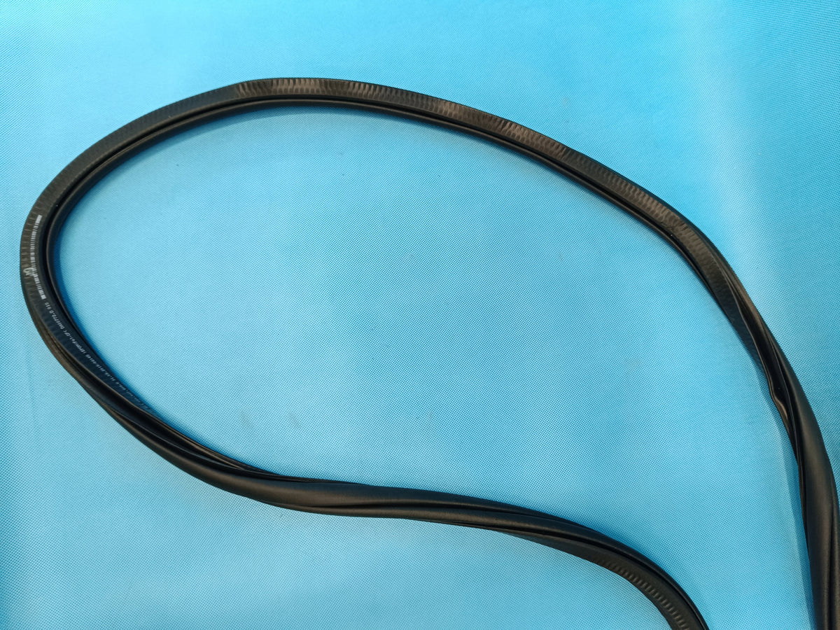 SKODA KODIAQ 1 1.5 TSI 110KW 2020 R DOOR SEAL RIGHT REAR 565867368B