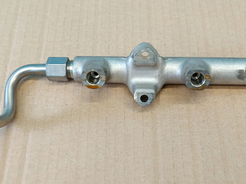 SKODA KODIAQ 1 1.5 TSI 110KW DADA 2019 R INJECTION RAIL SENSOR 05E133320