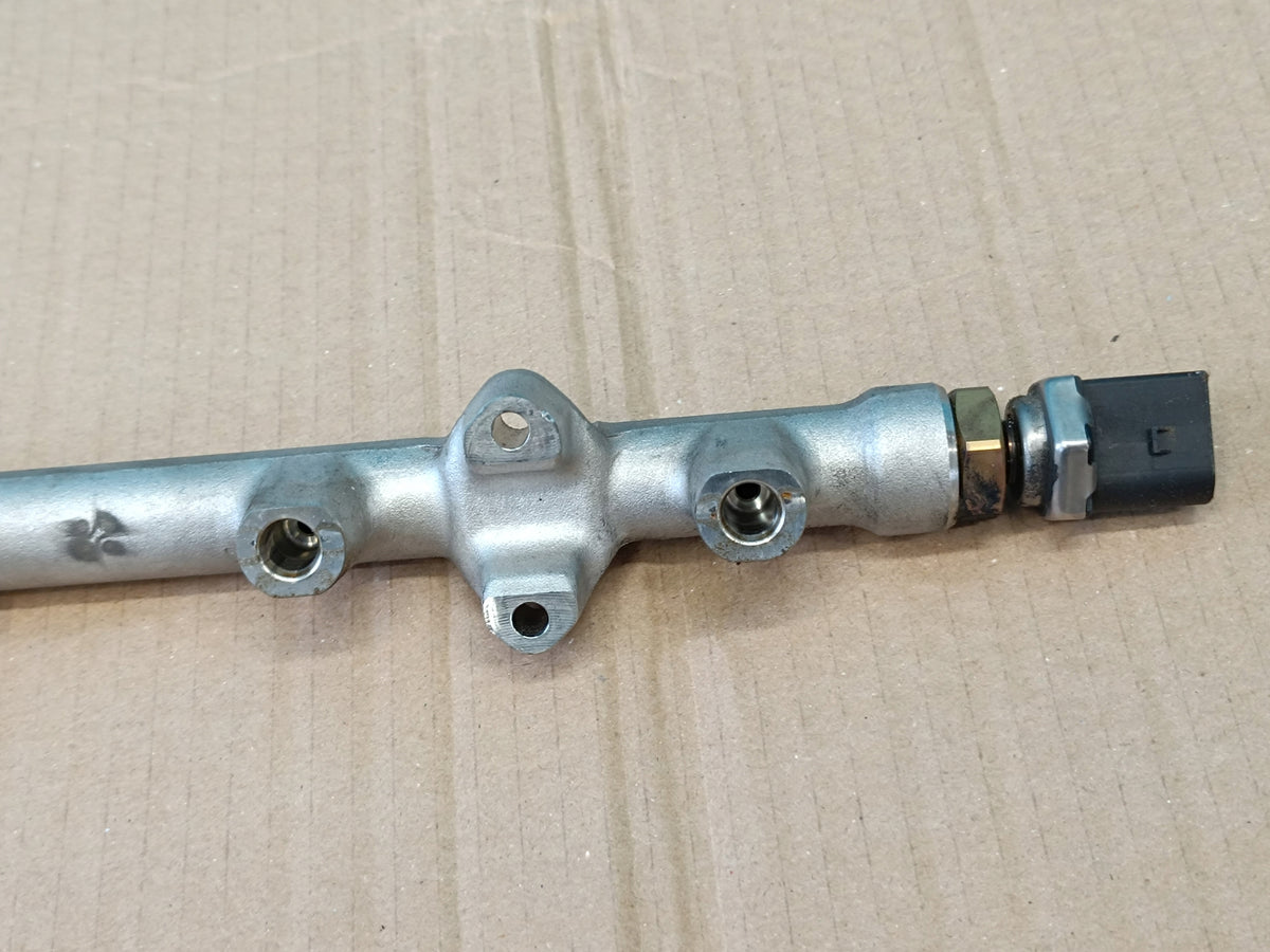 SKODA KODIAQ 1 1.5 TSI 110KW DADA 2019 R INJECTION RAIL SENSOR 05E133320