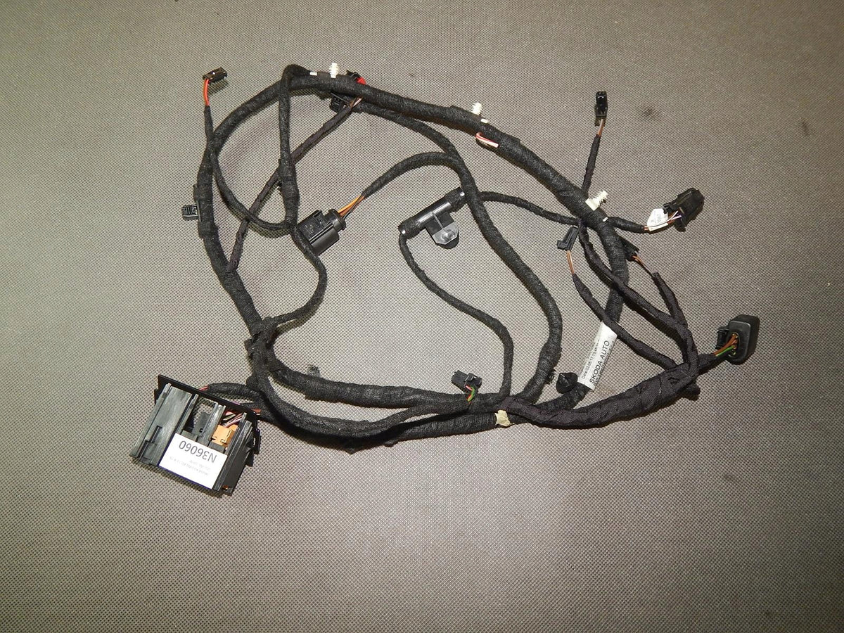 SKODA KODIAQ BEAM INSTALLATION 566971147T