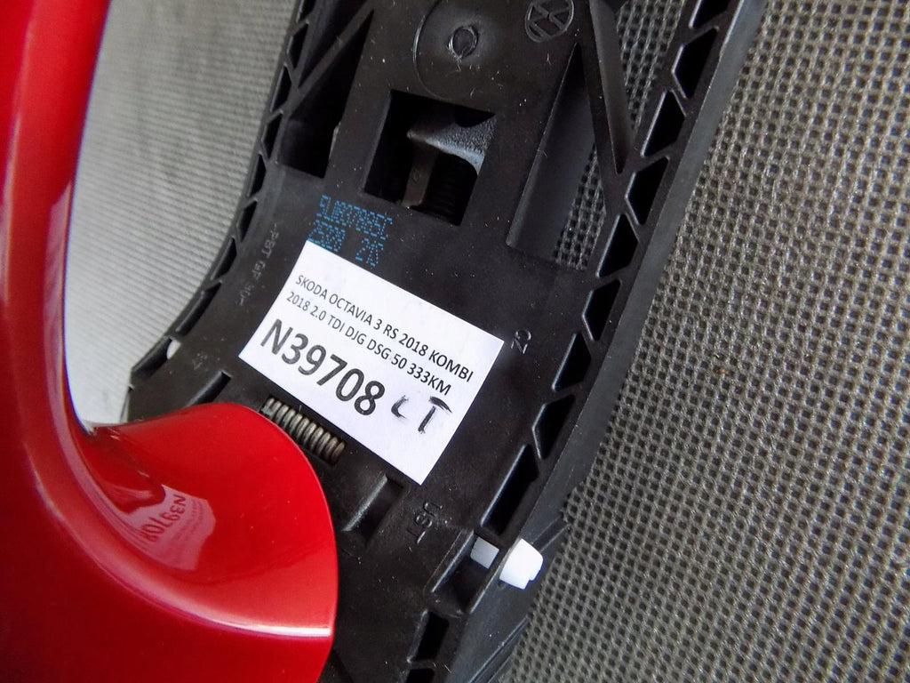 SKODA OCTAVIA 3 HANDLE LEFT REAR LF3P 5G0837205