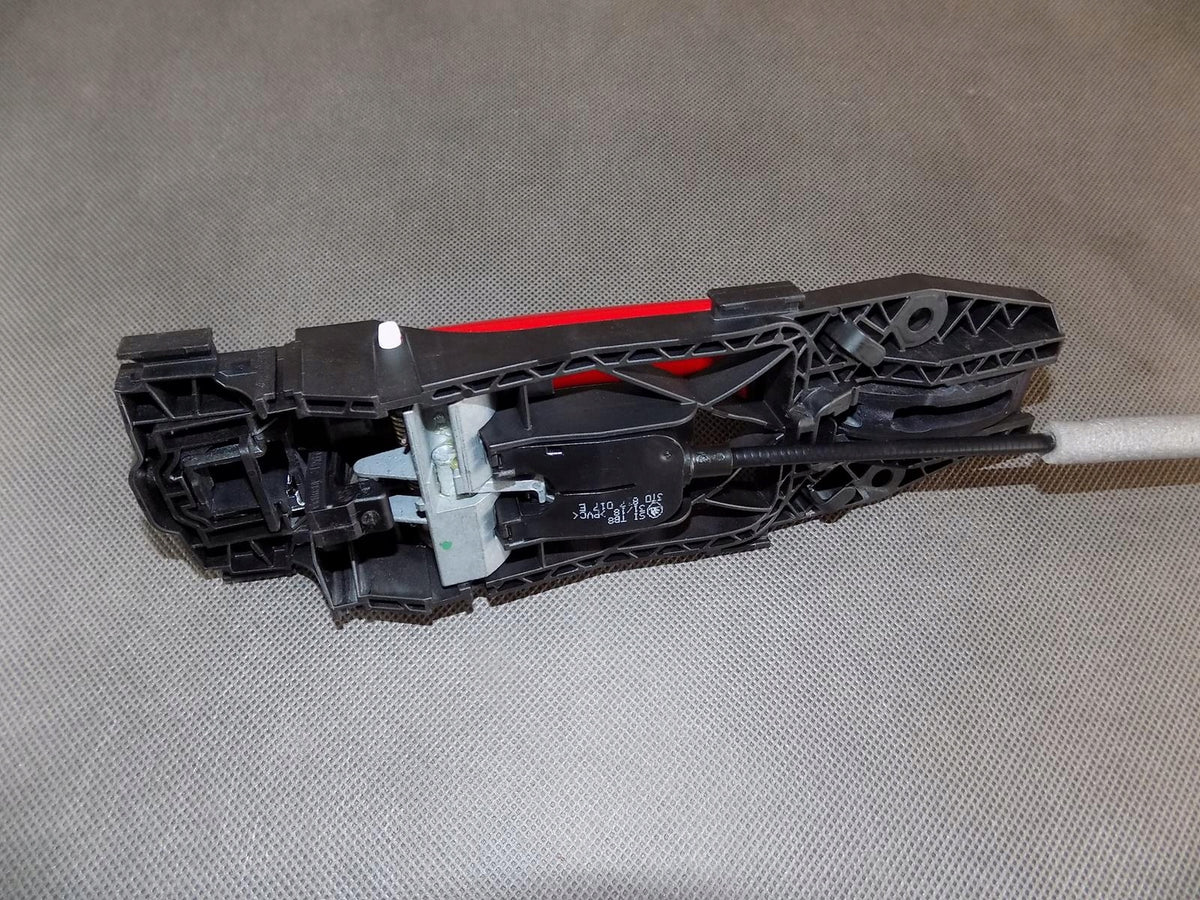 SKODA OCTAVIA 3 HANDLE LEFT REAR LF3P 5G0837205