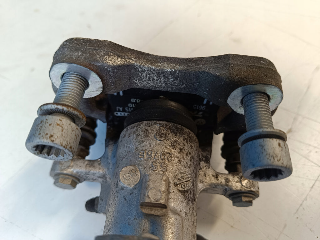 SKODA OCTAVIA 3 III LIFT BRAKE CALIPER RIGHT REAR 5Q0615424A DISC 253MM