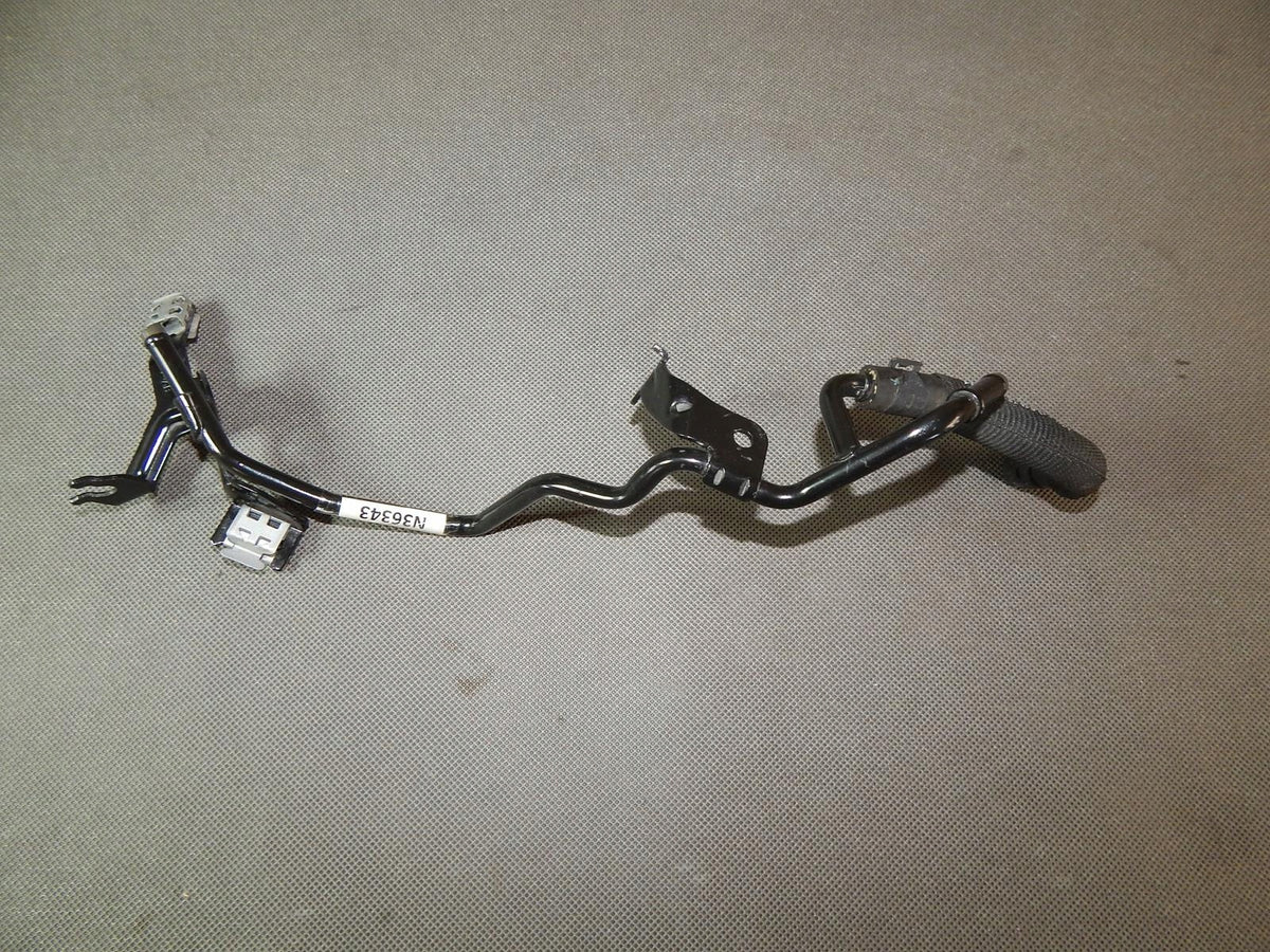 SKODA OCTAVIA 3 WATER LINES 04L121030