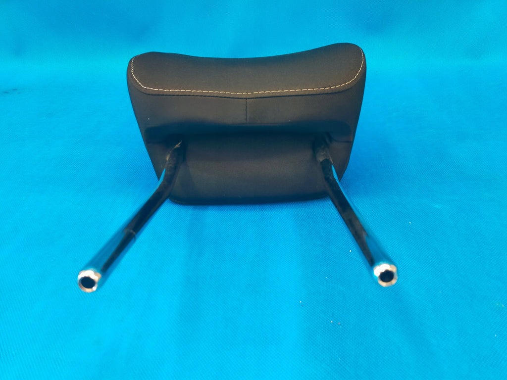 SKODA OCTAVIA 4 IV 2022R 2.0TDI 4X4 110KW HEADREST 5E3881903L VKT FRONT