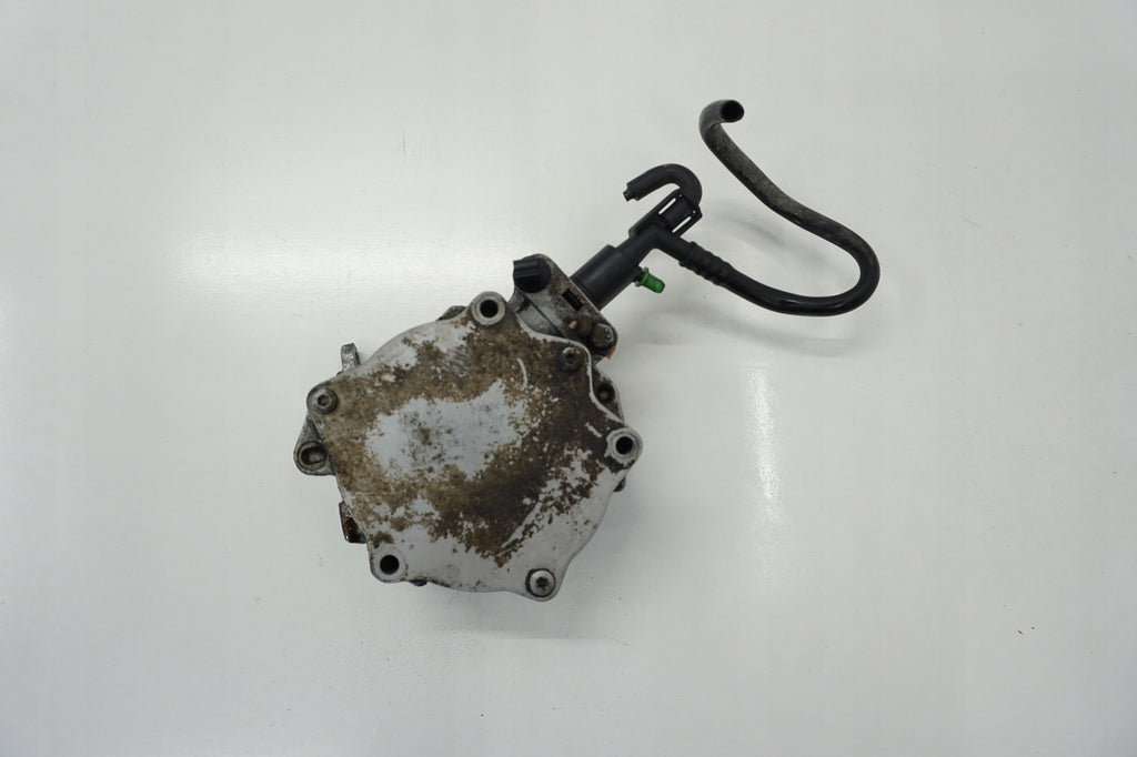 SKODA OCTAVIA II A3 8P VACUM PUMP 2.0TSI 06J145100C