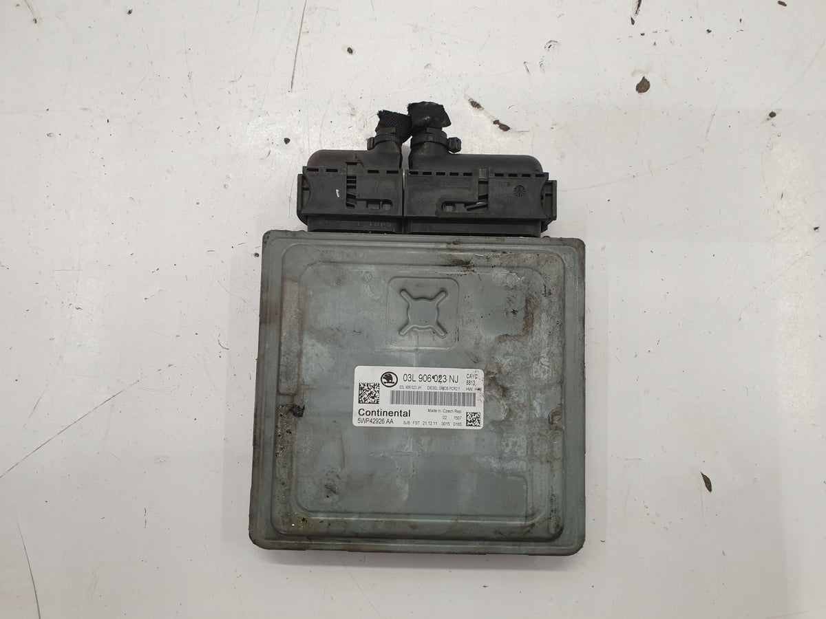 SKODA OCTAVIA II ENGINE CONTROLLER 1.6TDI 03L906023NJ