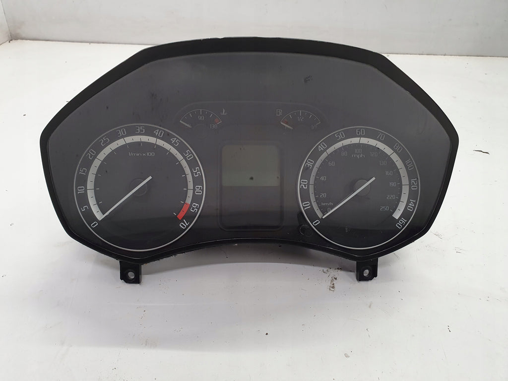 SKODA OCTAVIA II VRS COUNTER CLOCK 2.0TFSI ENGLISH
