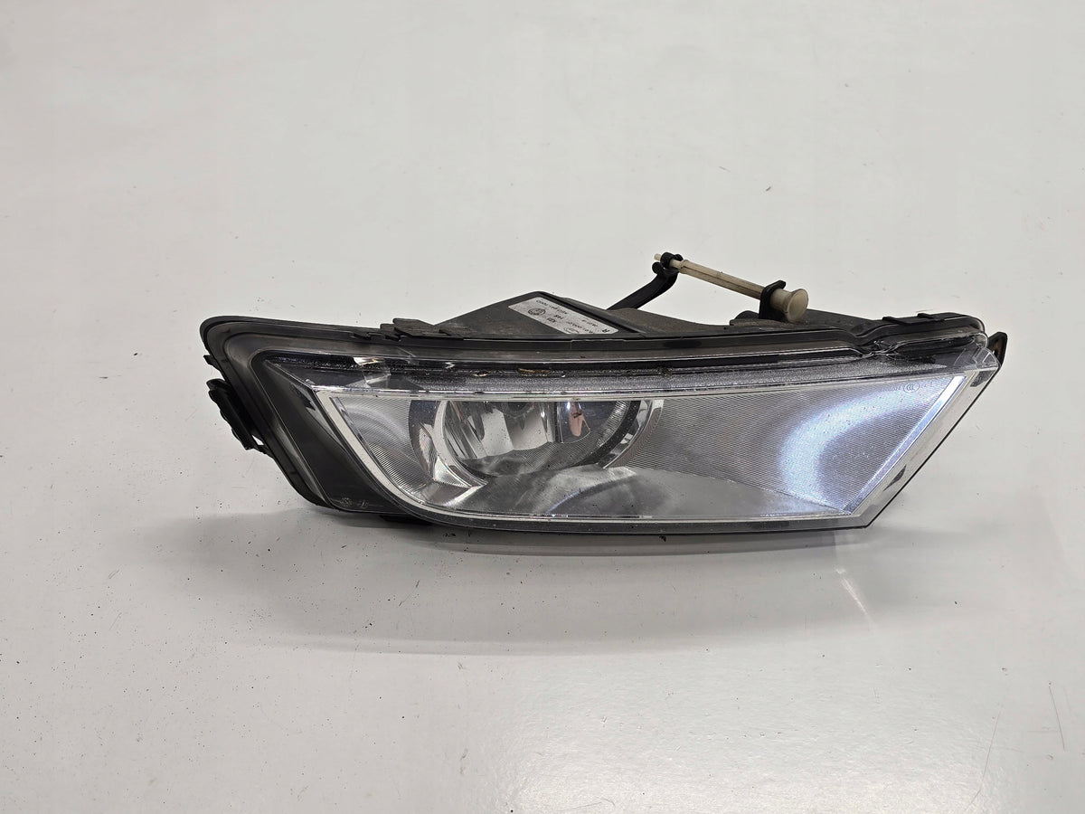 SKODA OCTAVIA III 16R HALOGEN BUMPER RIGHT FRONT 5E0941700D