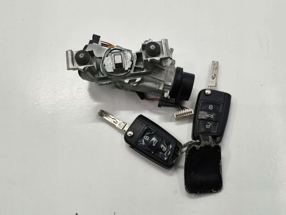 SKODA OCTAVIA III 16R IGNITION KEY 1.6TDI 1K0905851 5Q0905865