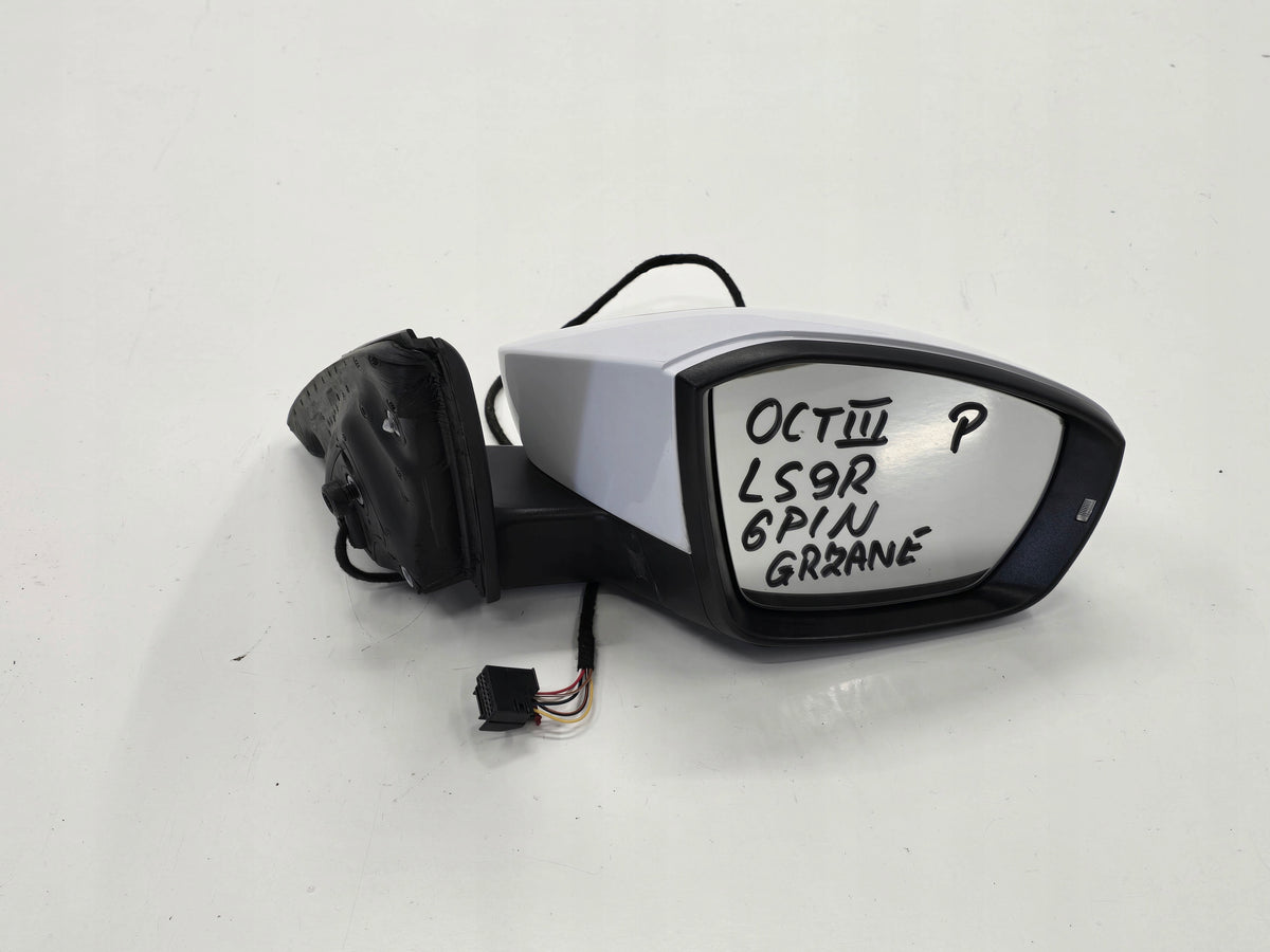 SKODA OCTAVIA III 16R MIRROR RIGHT 6PIN LS9R ANGLIK UK