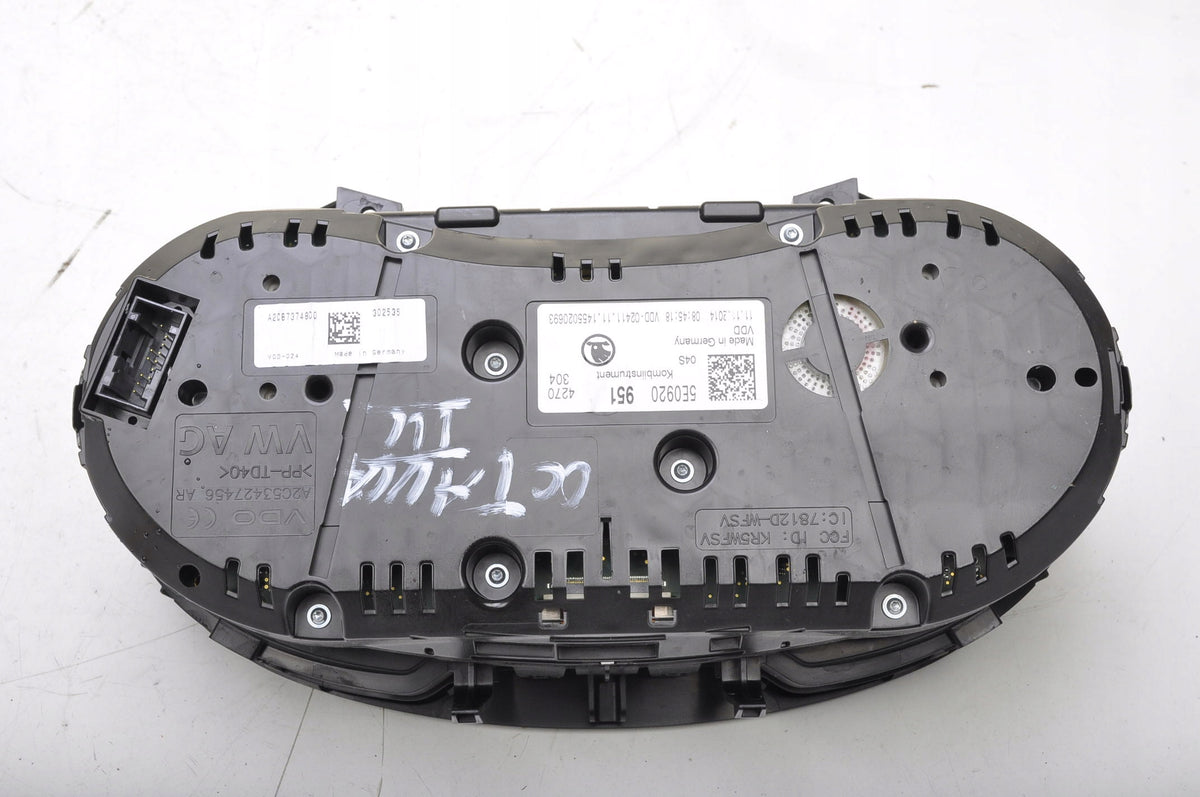 SKODA OCTAVIA III 2.0 TDI COUNTER CLOCKS 5E0920951
