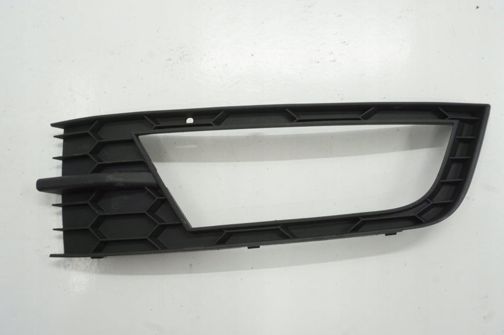 SKODA OCTAVIA III BUMPER GRILLE LEFT 5E0807681