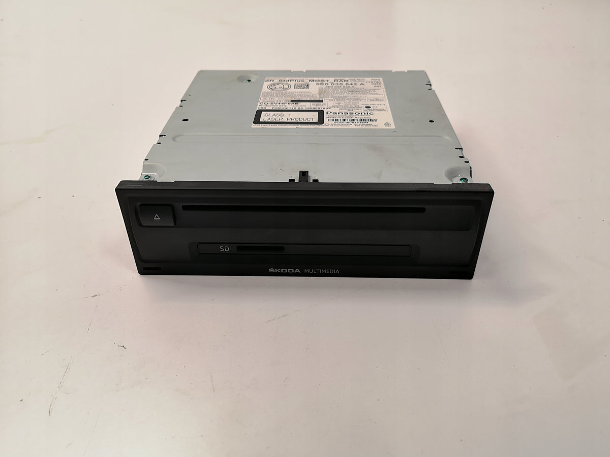 SKODA OCTAVIA III CARD READER SD MULTIMEDIA 5E0035842A