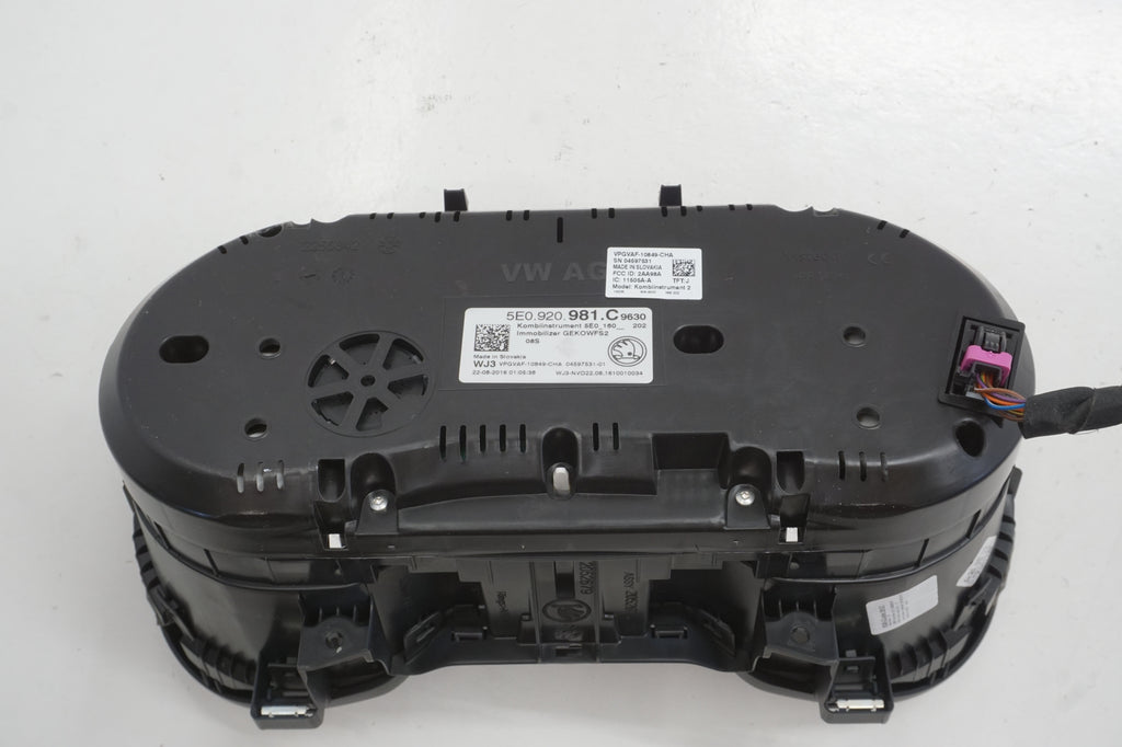 SKODA OCTAVIA III COUNTER CLOCK 1.6TDI ANGLIK UK 5E0920981C