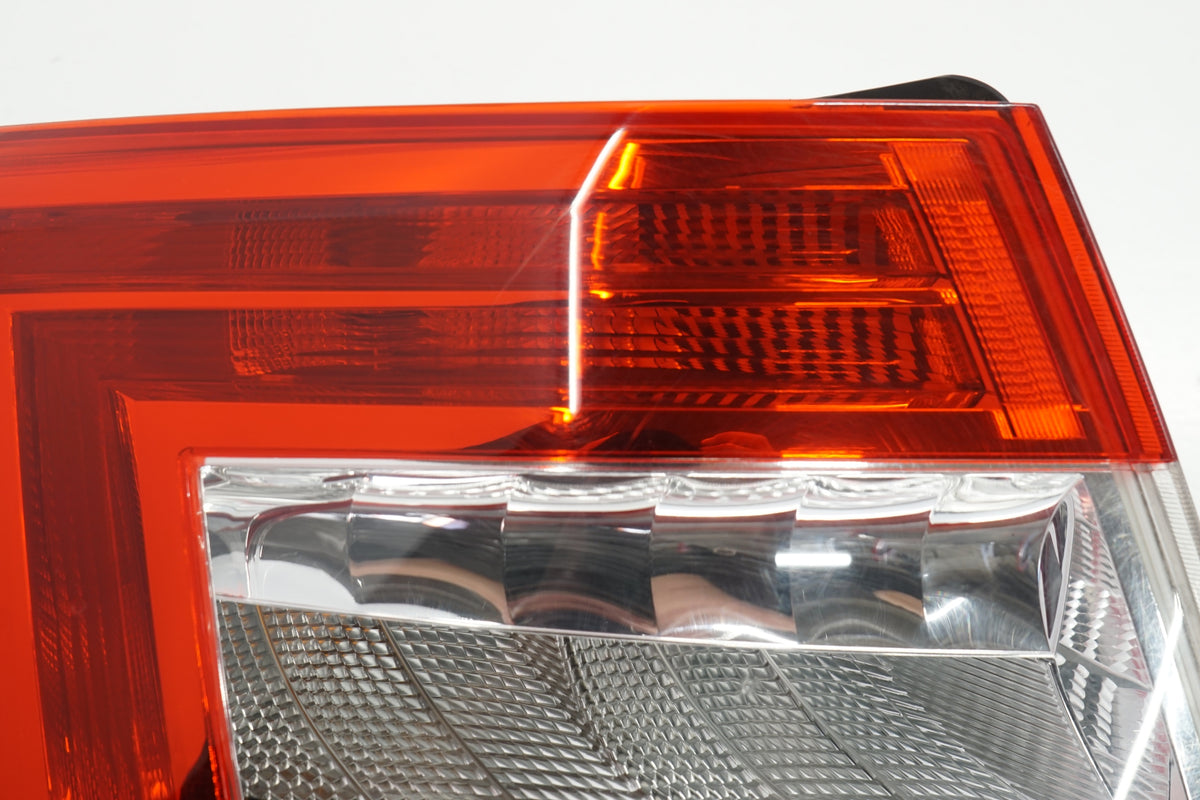 SKODA OCTAVIA III HB 16R LAMP LEFT REAR