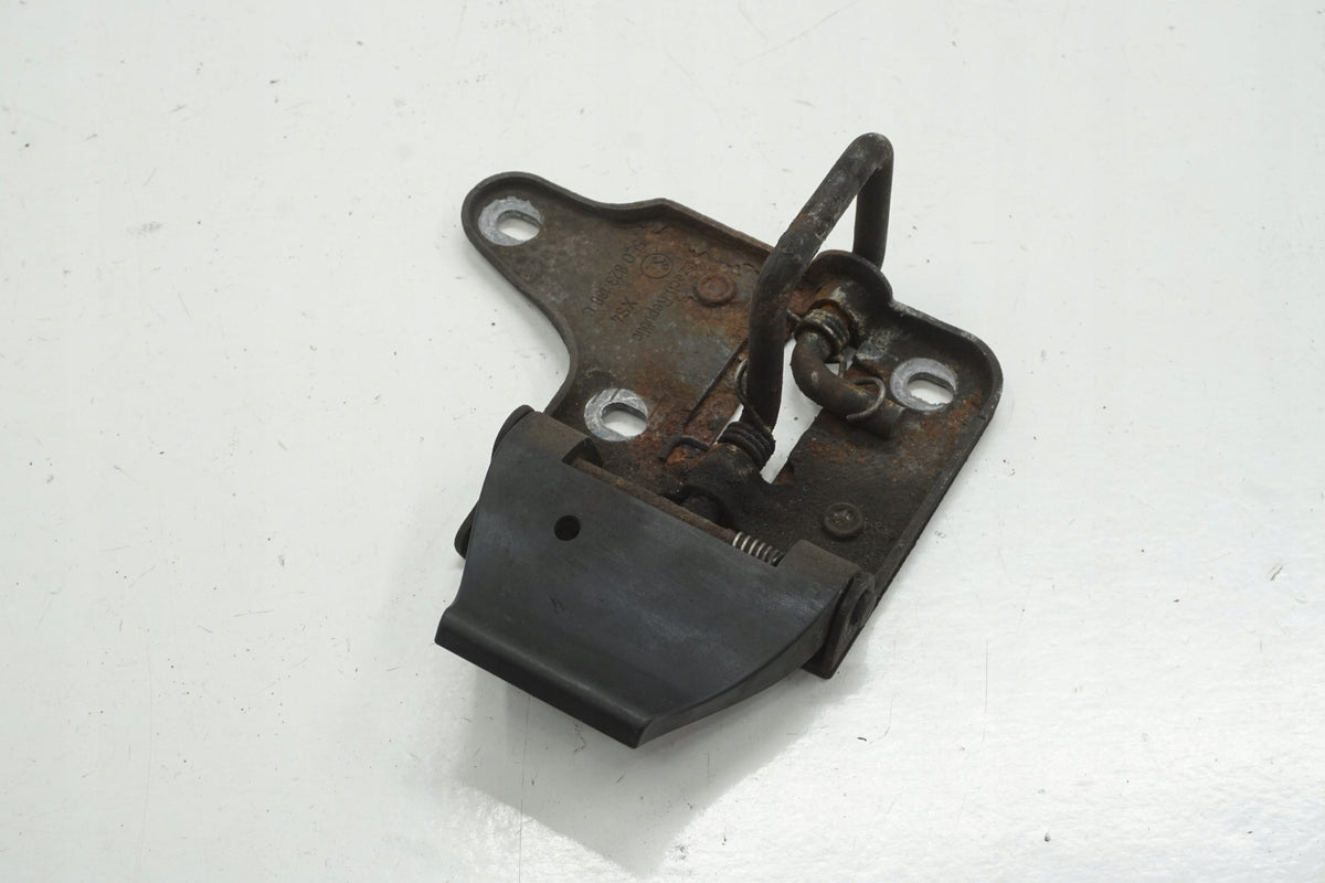 SKODA OCTAVIA III HOOD LOCK 5E0823186C