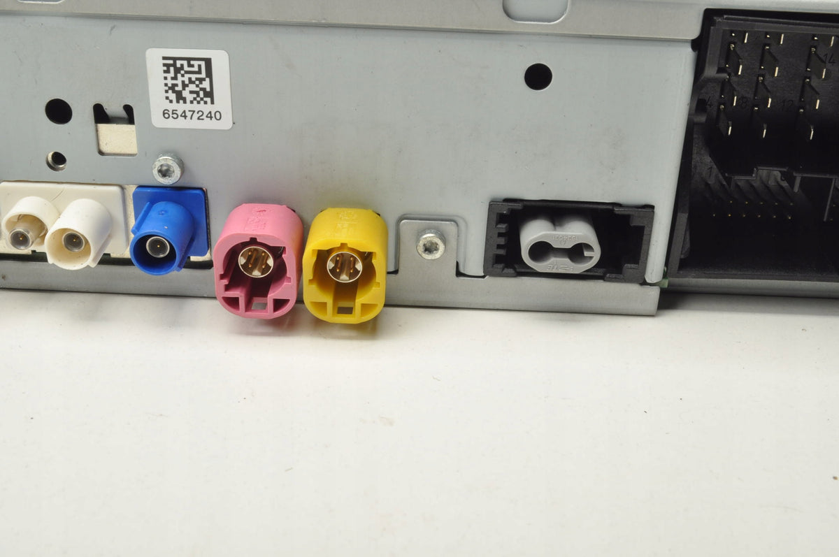 SKODA OCTAVIA III LIFT NAVIGATION PLATE READER 565035874
