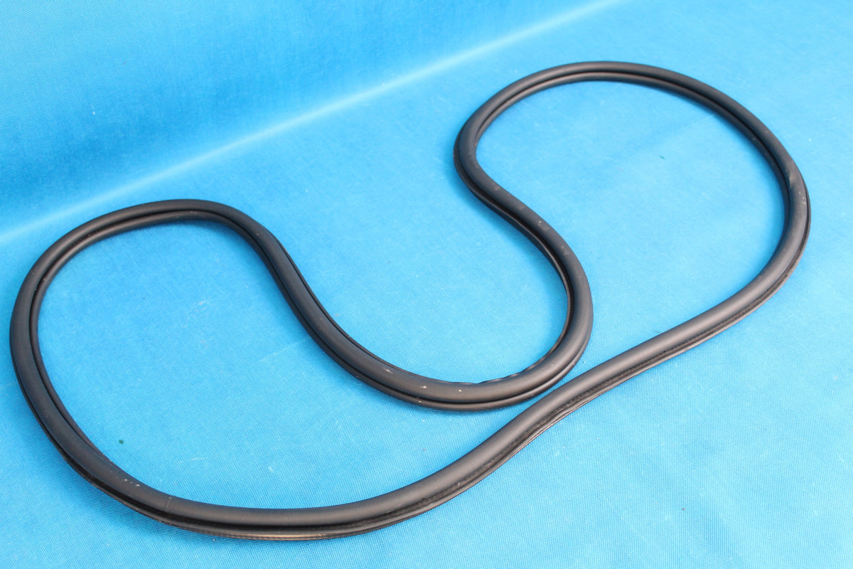 SKODA OCTAVIA III VRS DOOR SEAL REAR LEFT 5E5867367D 2016R