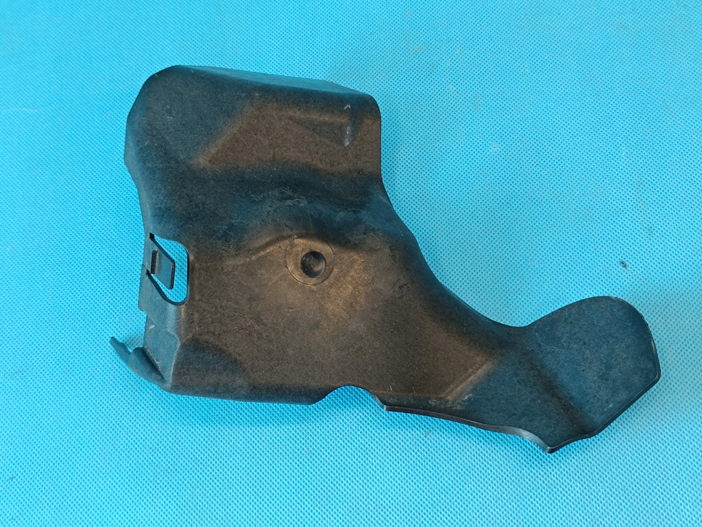 SKODA OCTAVIA IV 1,5 TSI 110KW 2023 R COVER PUMP HOUSING ABS 5Q1614321D