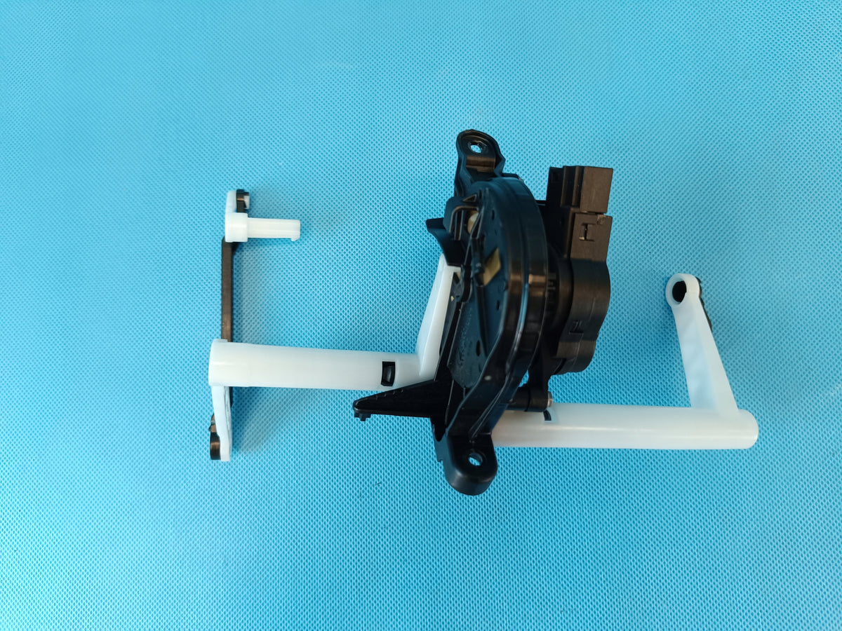 SKODA OCTAVIA IV 1,5 TSI 110KW 2023 R HEATER MOTOR 2Q0907511F