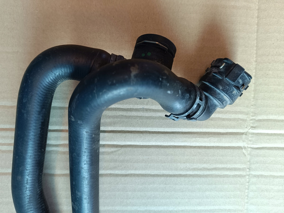 SKODA OCTAVIA IV 1,5 TSI 110KW 2023 R HOSE WATER PIPE 5Q0121156D