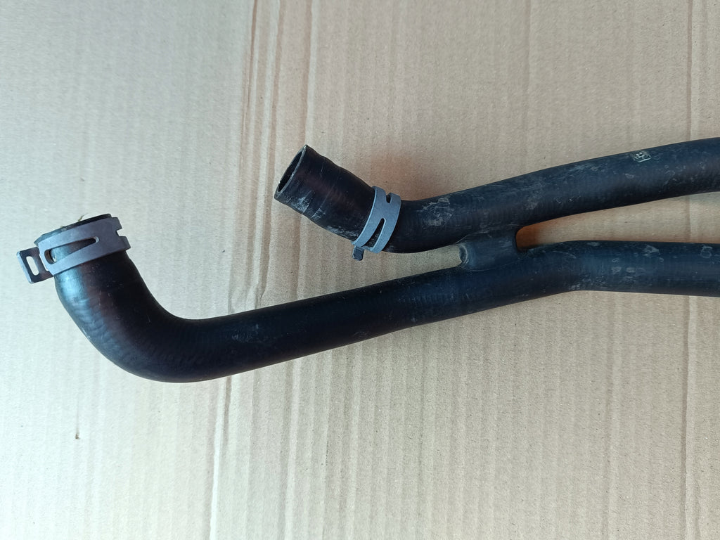 SKODA OCTAVIA IV 1,5 TSI 110KW 2023 R HOSE WATER PIPE 5Q0121156D