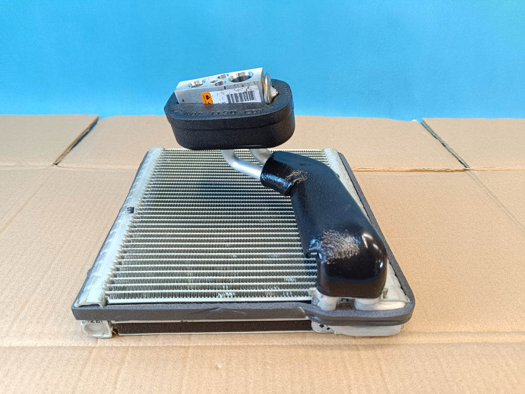 SKODA OCTAVIA IV 1,5 TSI 110KW 2023R AIR CONDITIONING EVAPORATOR VALVE 5Q1816105E