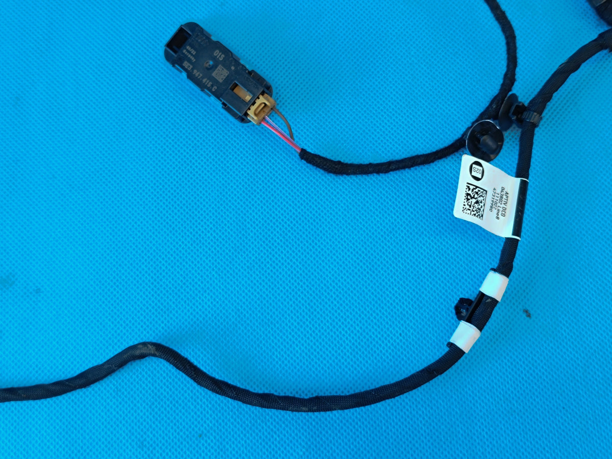 SKODA OCTAVIA IV 1,5 TSI 2023R PASSENGER SEAT HARNESS RIGHT FRONT 5E3971582