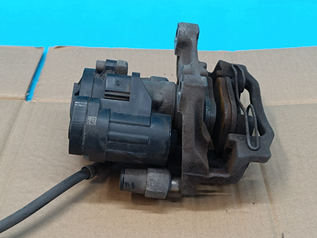 SKODA OCTAVIA IV 24R BRAKE CALIPER LEFT REAR 5WA615423 5R3615405A 272x10