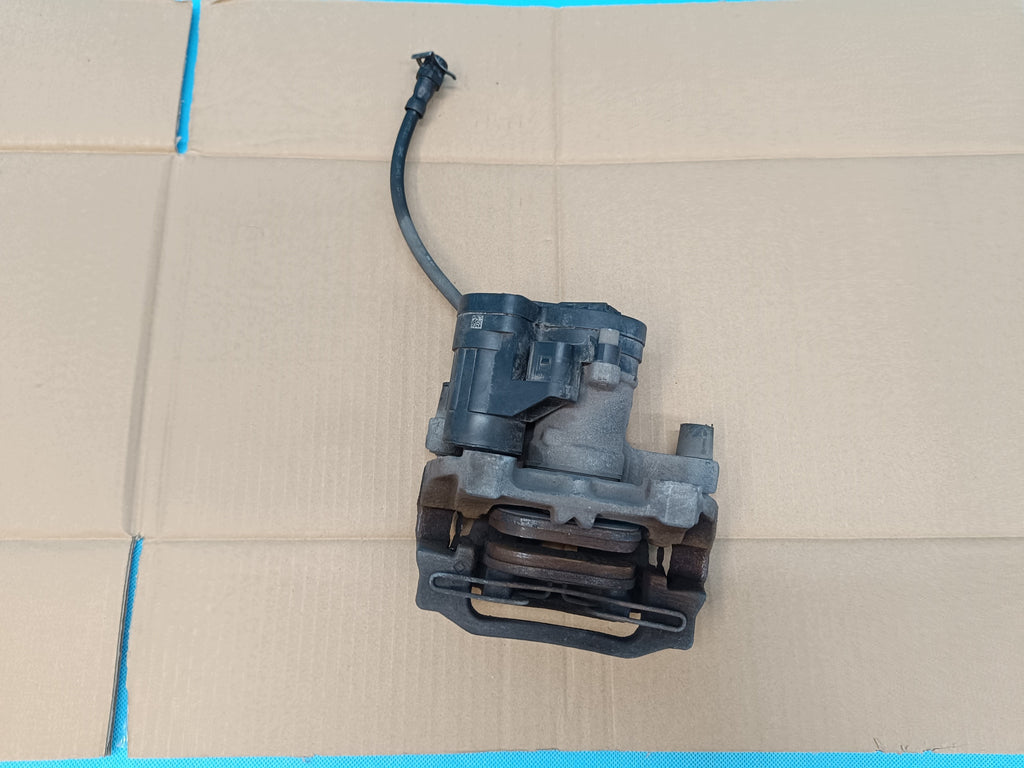 SKODA OCTAVIA IV 24R BRAKE CALIPER LEFT REAR 5WA615423 5R3615405A 272x10