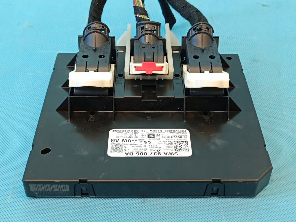 SKODA OCTAVIA IV COMBI 2,0 TDI 2023 R COMFORT CONTROLLER MODULE 5WA937086BA