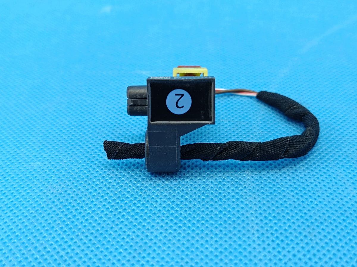 SKODA OCTAVIA IV COMBI 2.0 TFSI 140KW 2024R IMPACT SENSOR 85E959651A