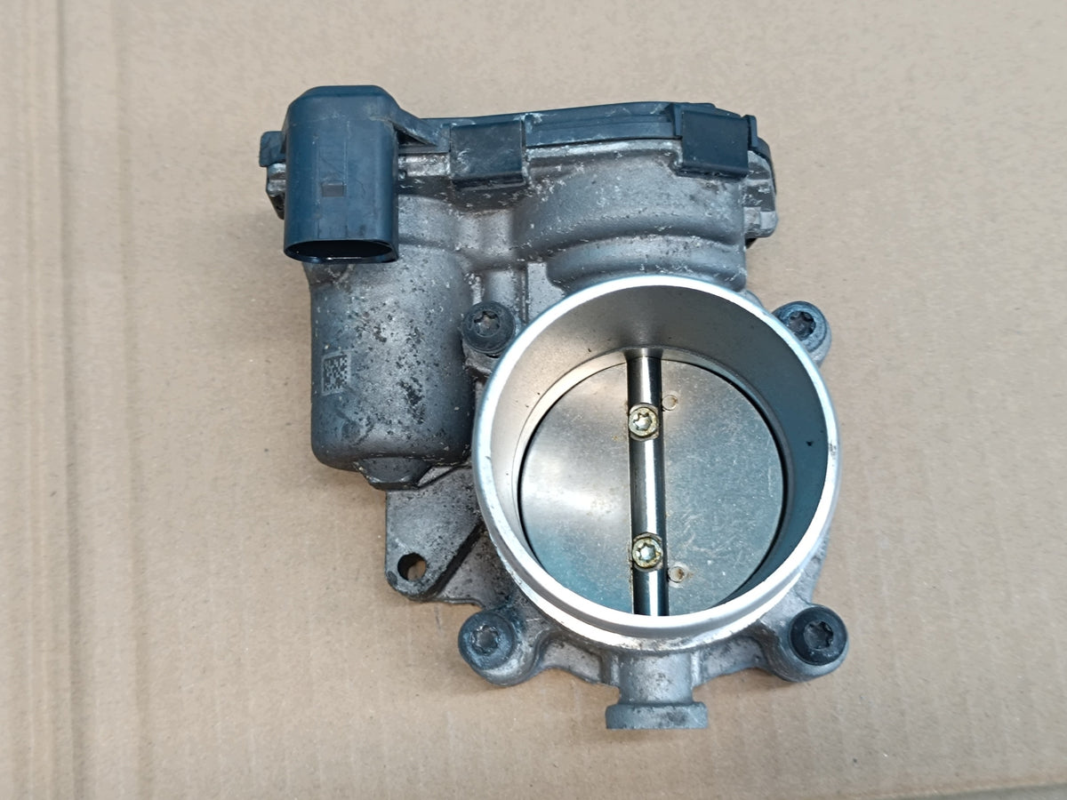 SKODA OCTAVIA IV COMBI 2.0 TFSI 140KW BNNA 2024 R THROTTLE 06N133062B