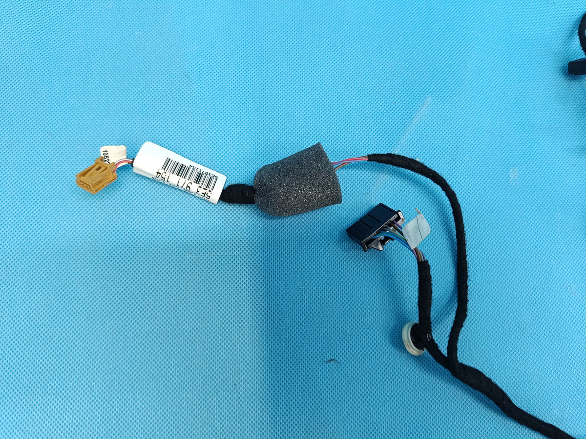 SKODA OCTAVIA IV COMBI 2.0 TFSI 2024 R DOOR HARNESS LEFT FRONT 5E4971120DP