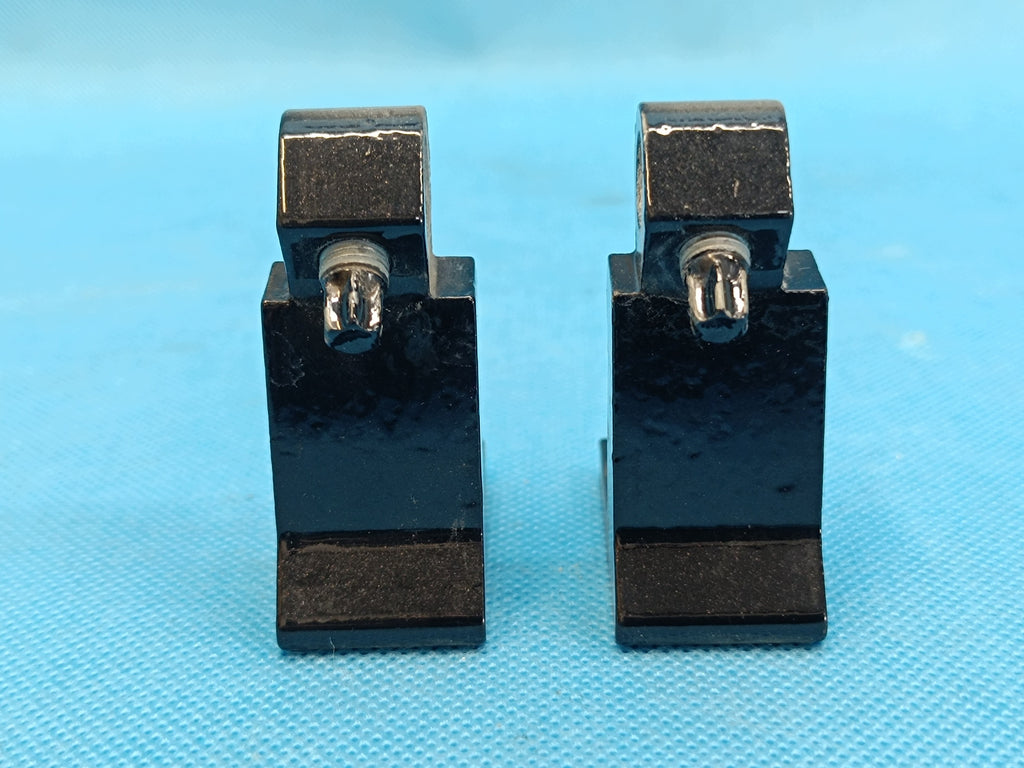 SKODA OCTAVIA IV COMBI 2.0 TFSI 2024R DOOR HINGES LEFT FRONT 8X0831403F