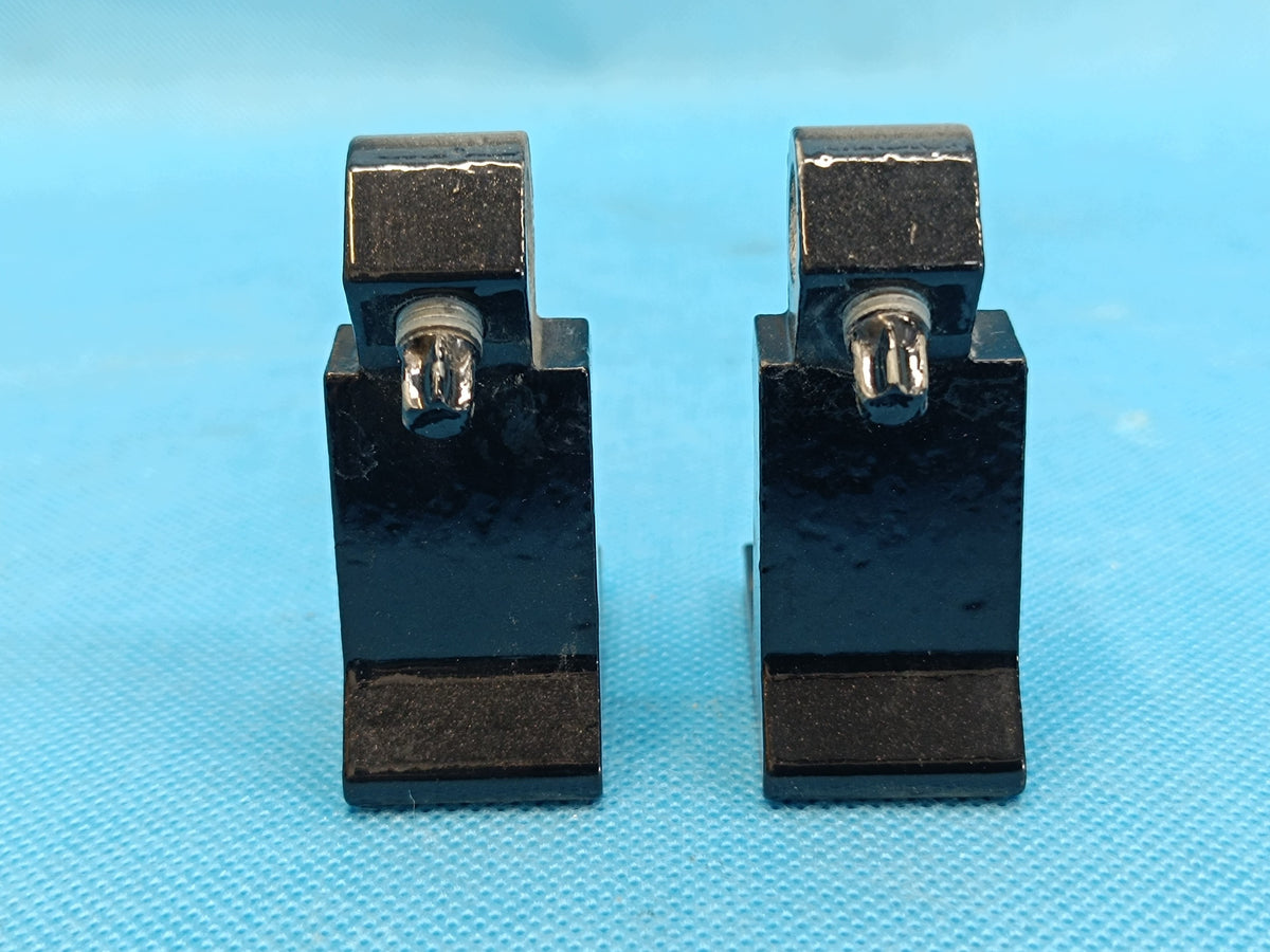 SKODA OCTAVIA IV COMBI 2.0 TFSI 2024R DOOR HINGES LEFT FRONT 8X0831403F