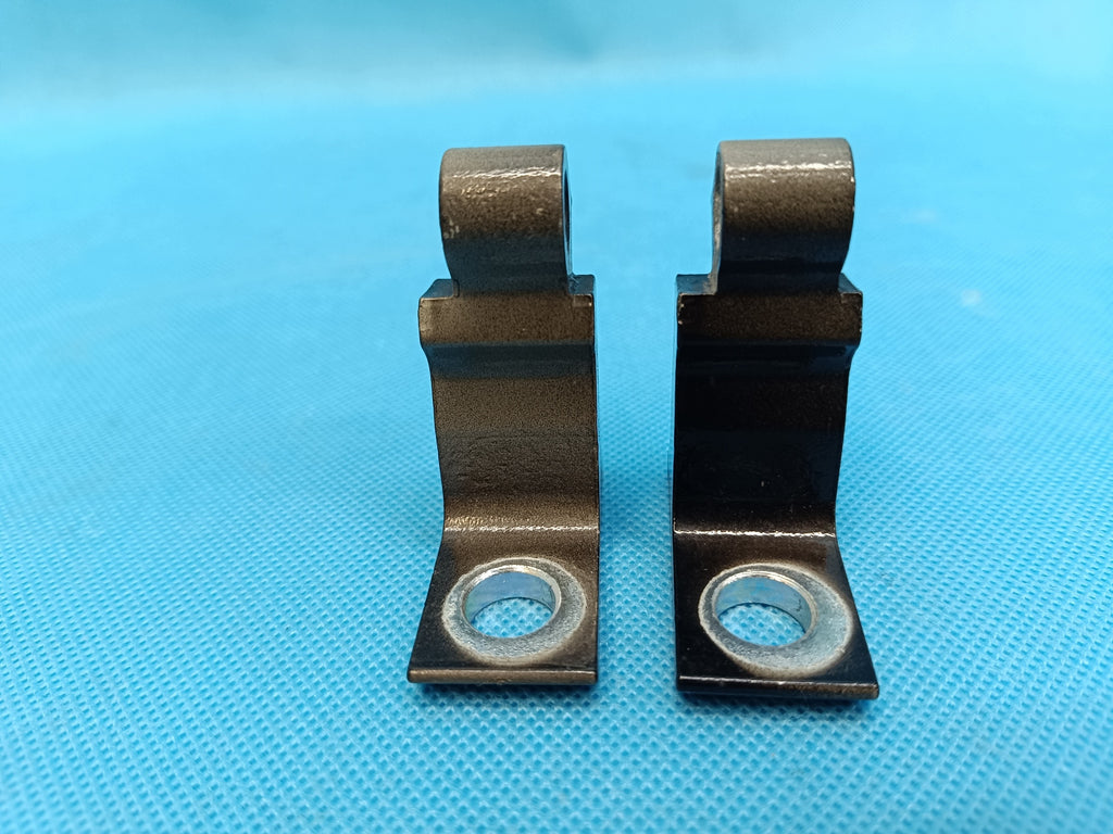 SKODA OCTAVIA IV COMBI 2.0 TFSI 2024R DOOR HINGES LEFT FRONT 8X0831403F