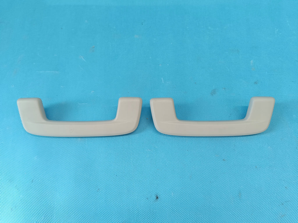 SKODA OCTAVIA IV COMBI 2,0TDI 2023R HEADLINER HANDLE 4K4857607A