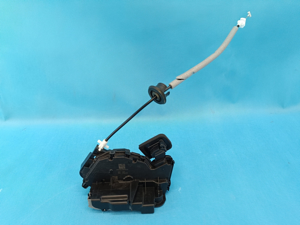 SKODA OCTAVIA IV COMBI 2.0TFSI 140KW 2024R DOOR LOCK RIGHT REAR 5TA839016Q