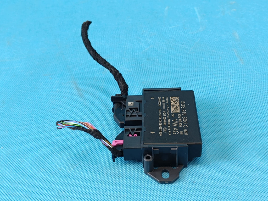 SKODA OCTAVIA IV VRS 2.0 TFSI 195KW 2026 R MODULE DRIVER PDC 5QS919300C
