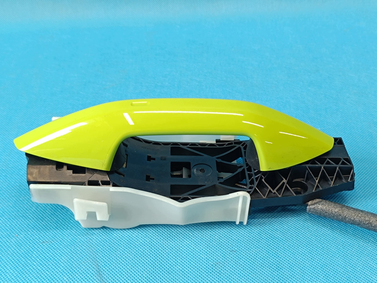 SKODA OCTAVIA IV VRS 2.0 TFSI 195KW 2026R DOOR HANDLE RIGHT REAR 8Y0837206A