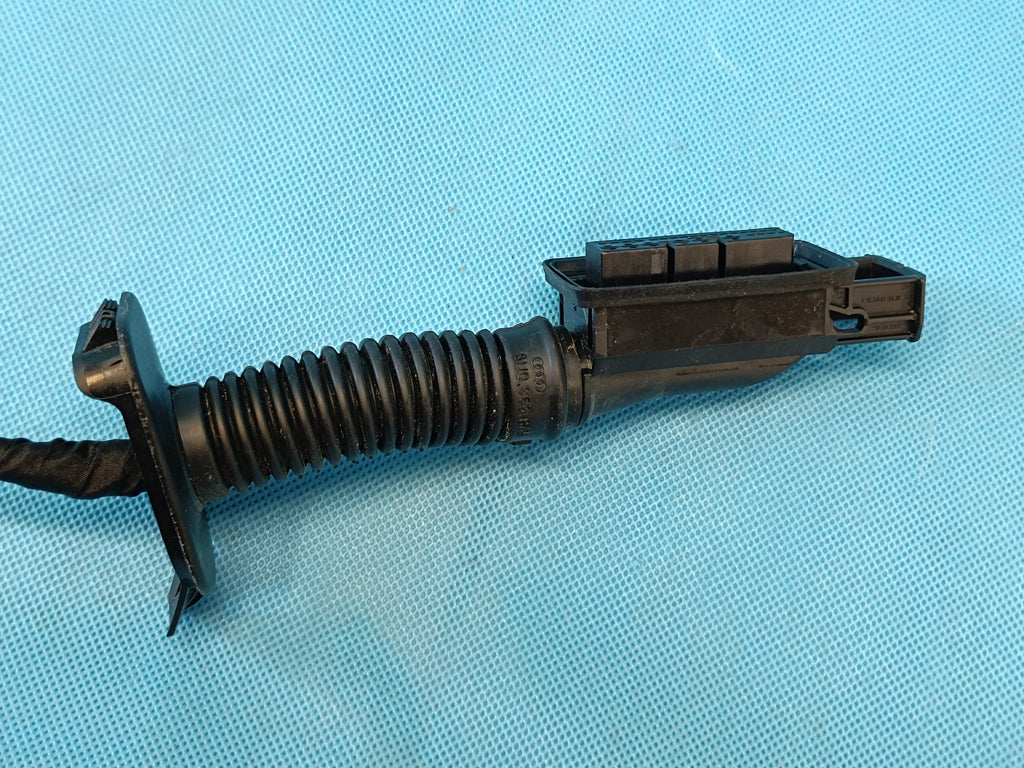 SKODA OCTAVIA IV VRS 2.0 TFSI 195KW 2026R DOOR HARNESS LEFT REAR 5E3971693BN