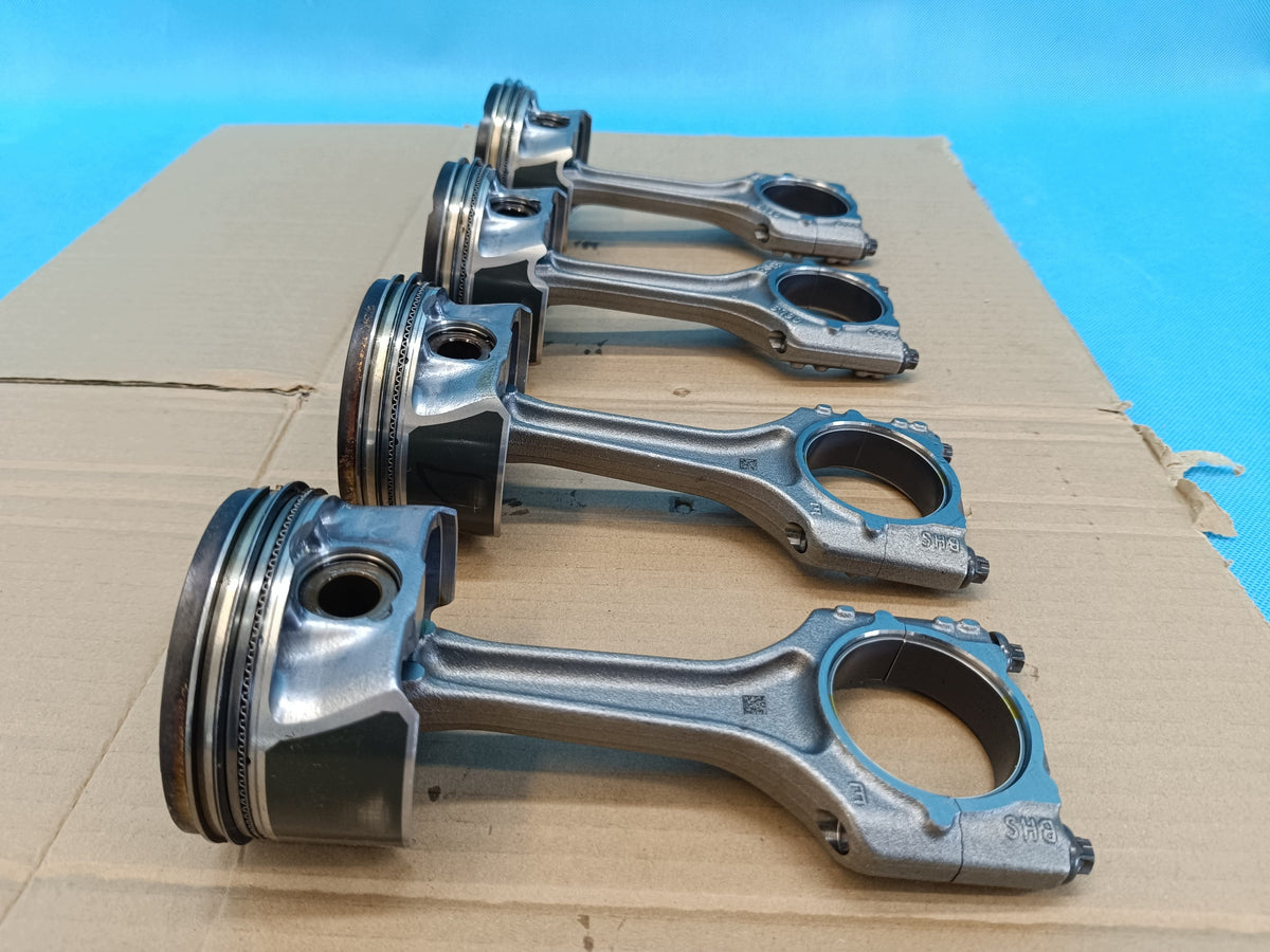 SKODA OCTAVIA IV VRS 2.0 TFSI 195KW 26R PISTON CONNECTING ROD 06N107065A 06H198401D