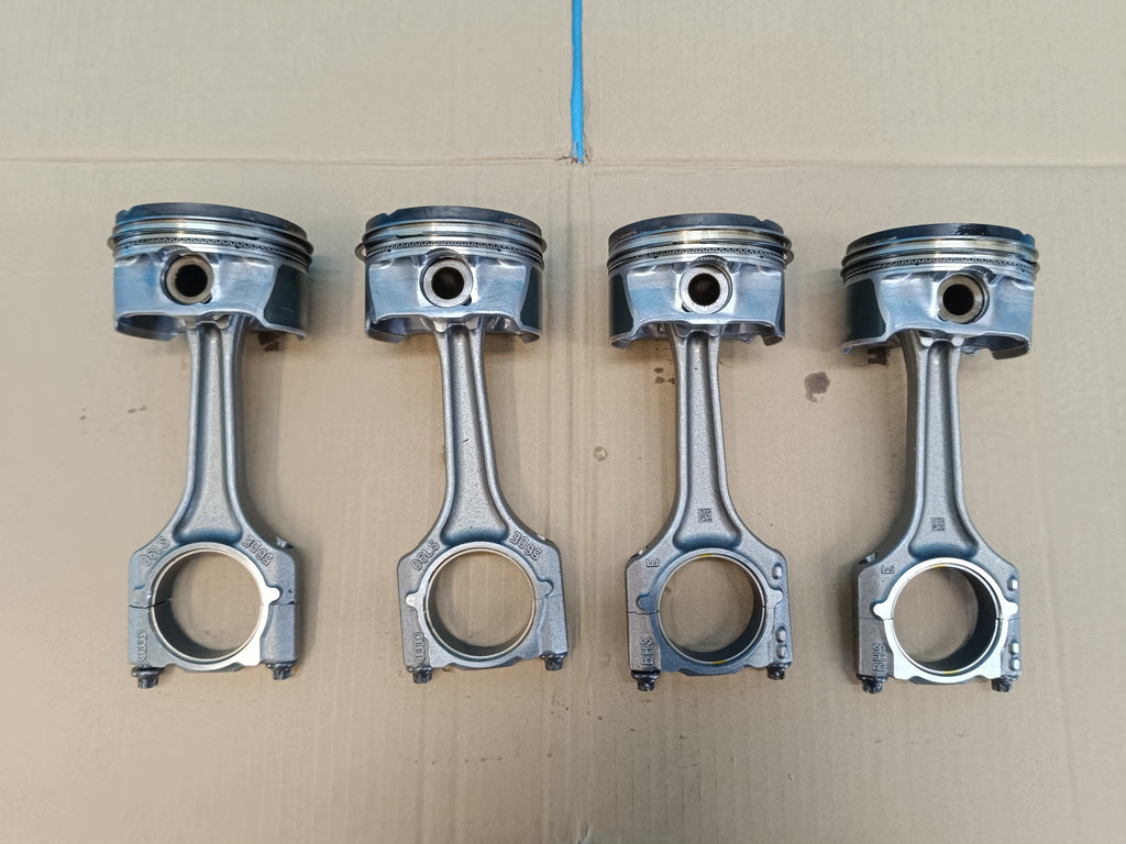 SKODA OCTAVIA IV VRS 2.0 TFSI 195KW 26R PISTON CONNECTING ROD 06N107065A 06H198401D