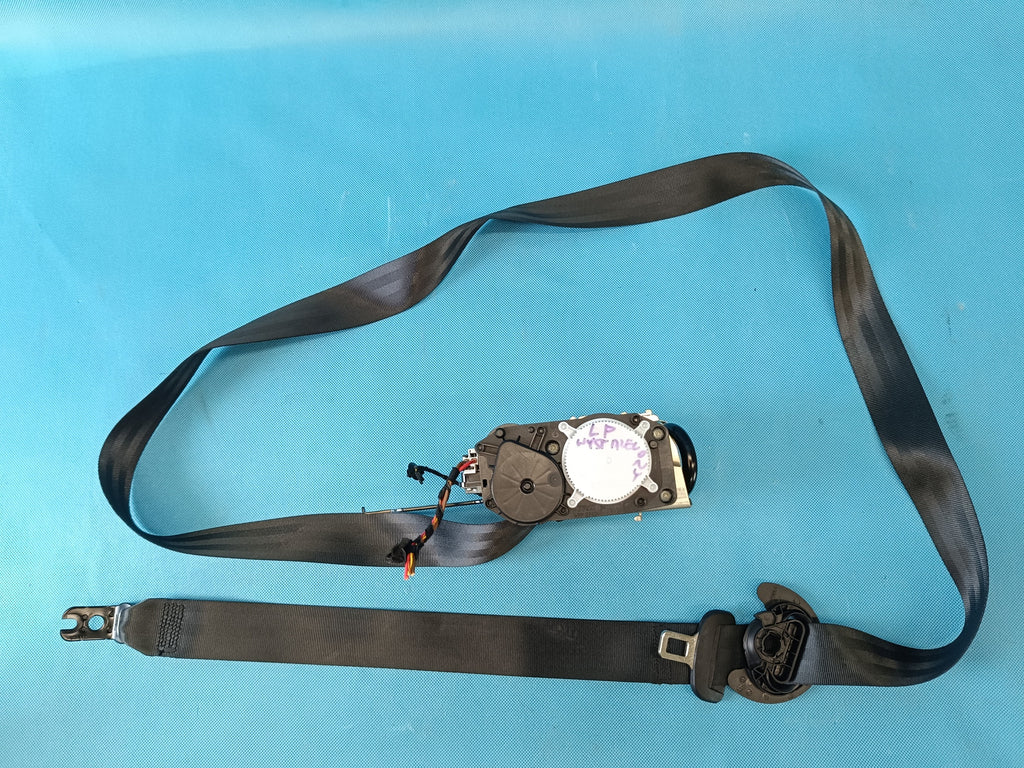 SKODA OCTAVIA IV VRS 2.0TFSI 2026R SEAT BELT LEFT FRONT 5E3857705K