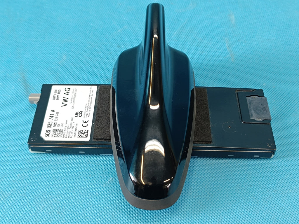 SKODA OCTAVIA IV VRS 2026 R ROOF ANTENNA SHARK 5WA035507Q 5QS035741A