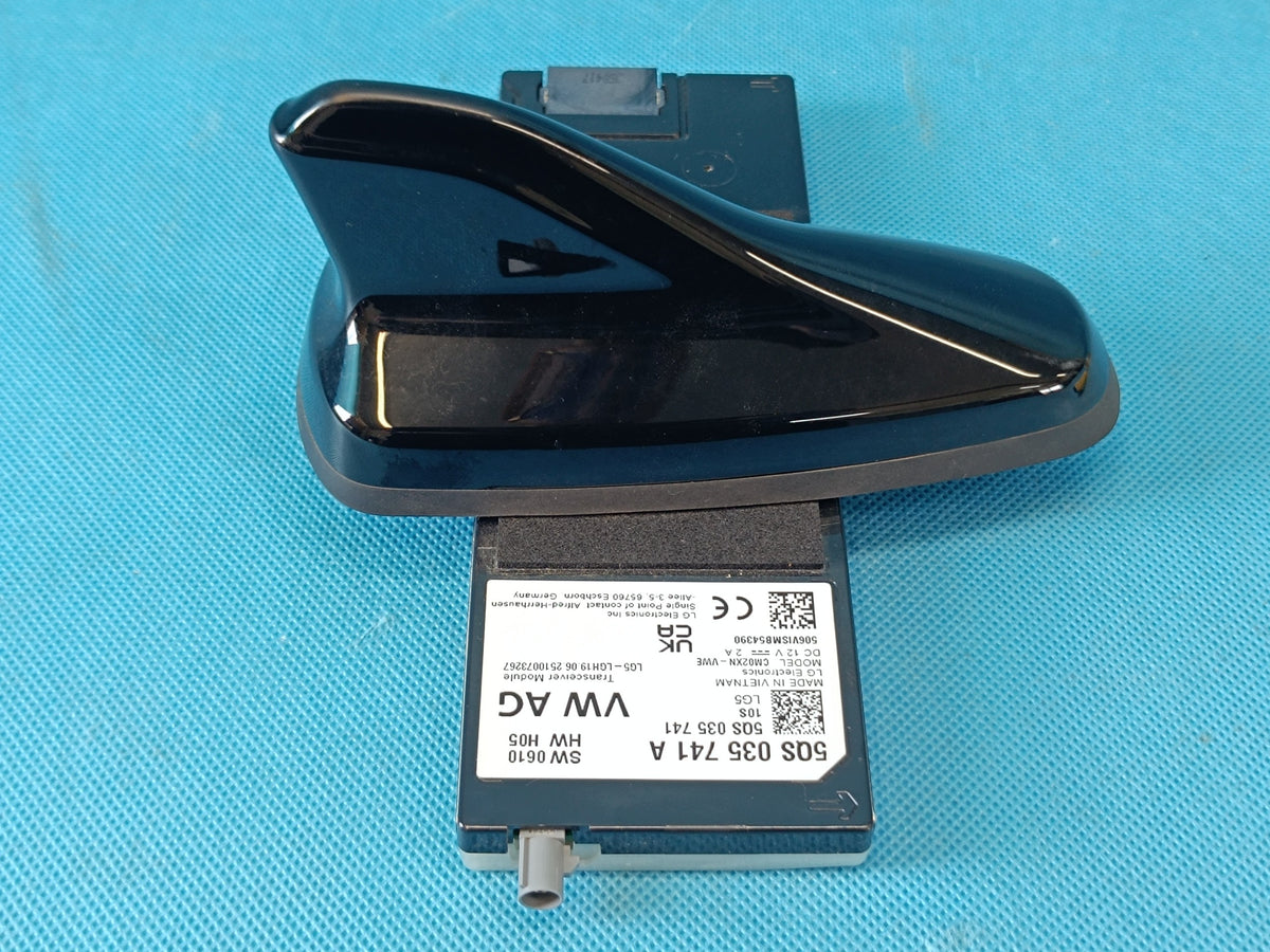 SKODA OCTAVIA IV VRS 2026 R ROOF ANTENNA SHARK 5WA035507Q 5QS035741A