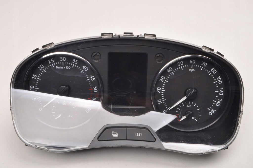 SKODA RAPID 1.6 TDI 90KM COUNTER CLOCKS UK 5JA920940E