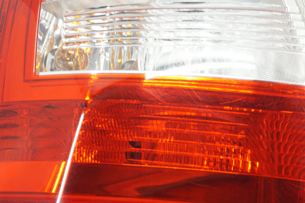 SKODA RAPID 13R SPACEBACK LAMP LEFT REAR 5JJ945095